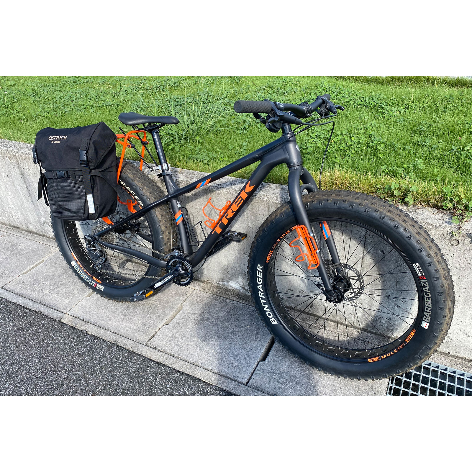 GV-R700 バーントオレンジ リアキャリア 鉄製 700C / 27.5インチに対応