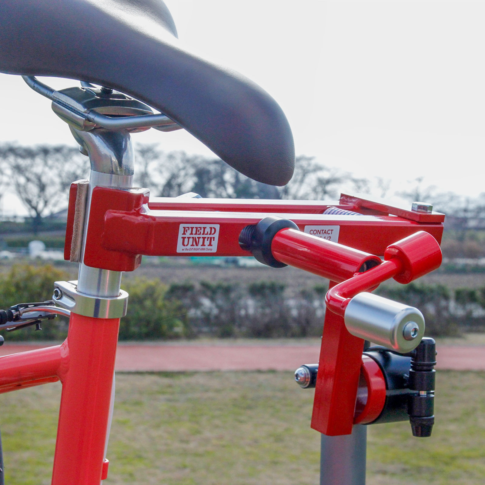 Field Unit COMP 自転車メンテナンス用折りたたみ式ワークスタンド